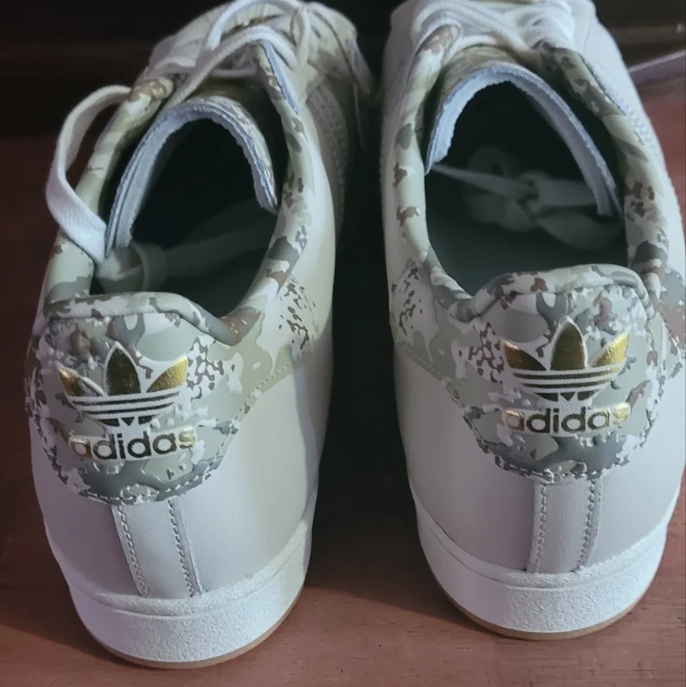 Adidas Superstar - Picture 2 of 10